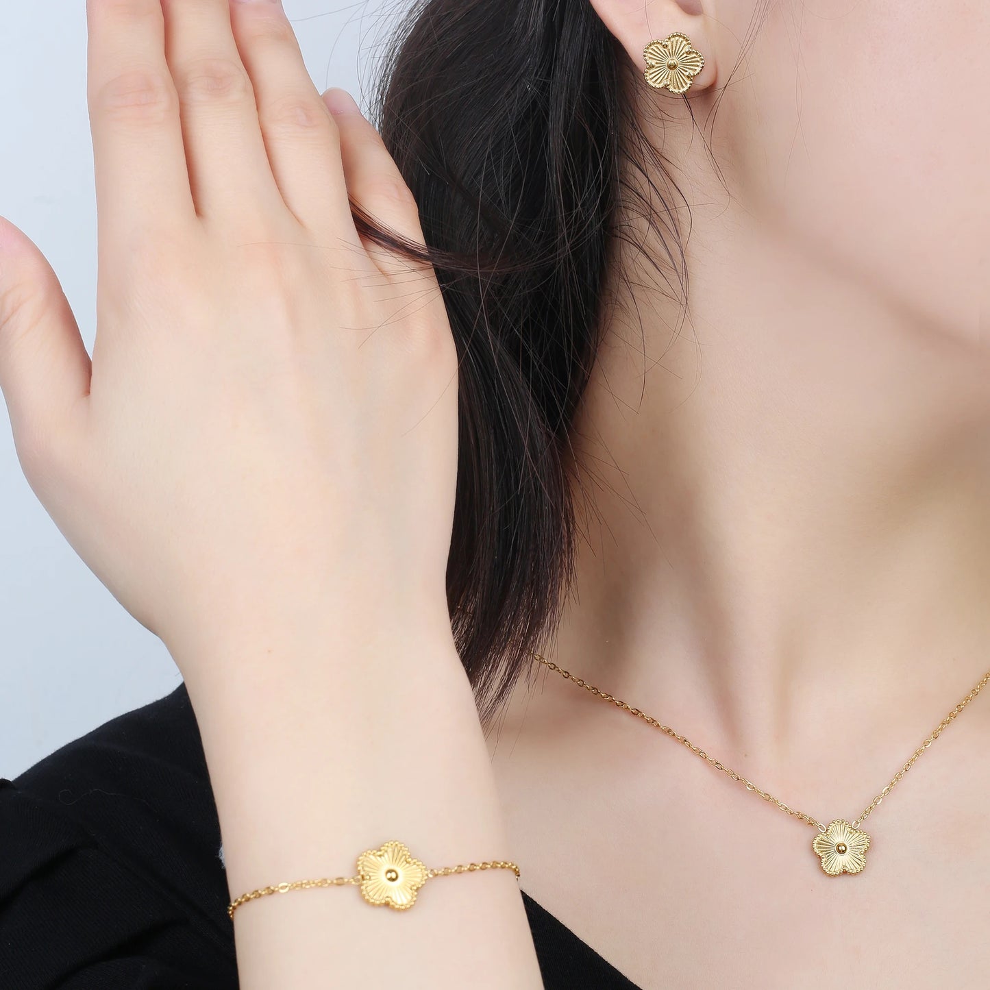 Metal Laser Five Leaf Flower Bracelet